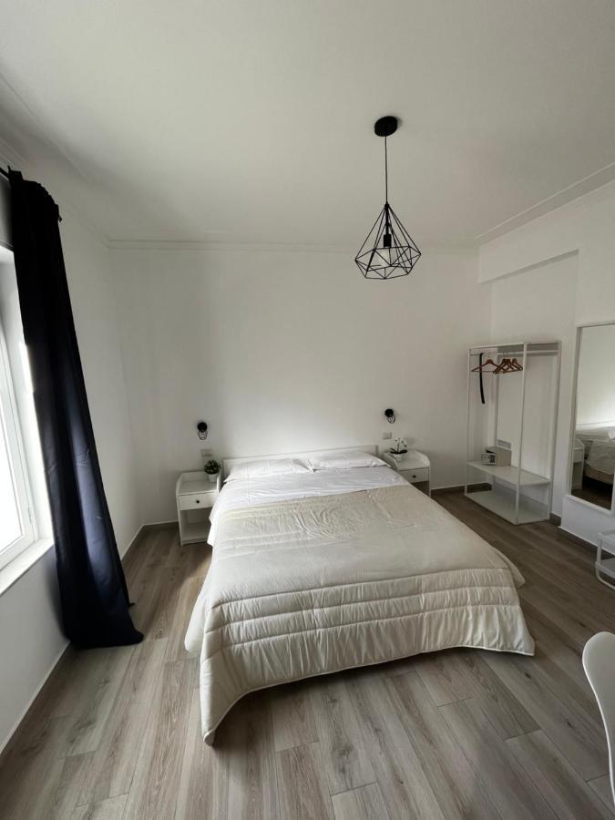 Dimora Sicula Guest House 卡塔尼亚 外观 照片